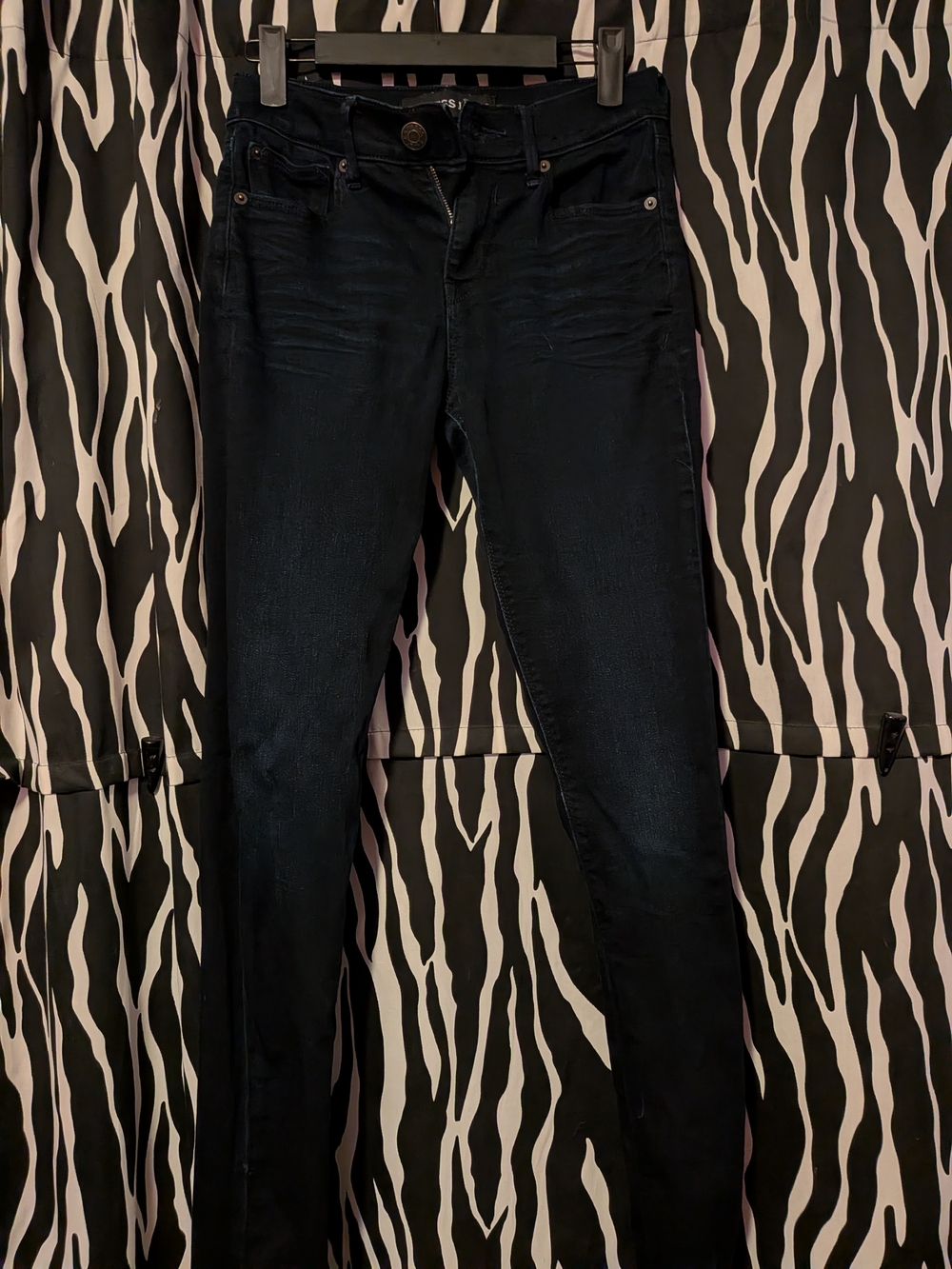 Express Women's Black Skinny Jeans